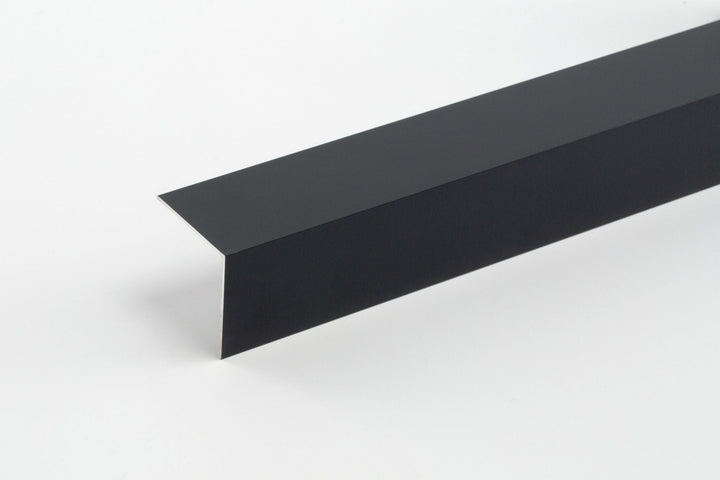 Cornier aluminiu 30x30x1.2 mm, finisaj antracit RAL7016, profil în L pentru aplicații constructive și decorative