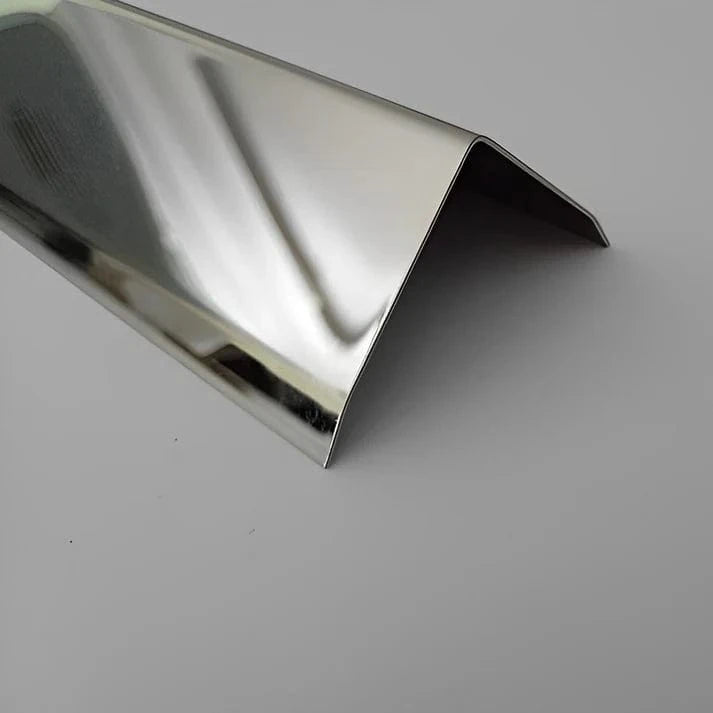 cornier inox cu laturi tesite argintiu lucios