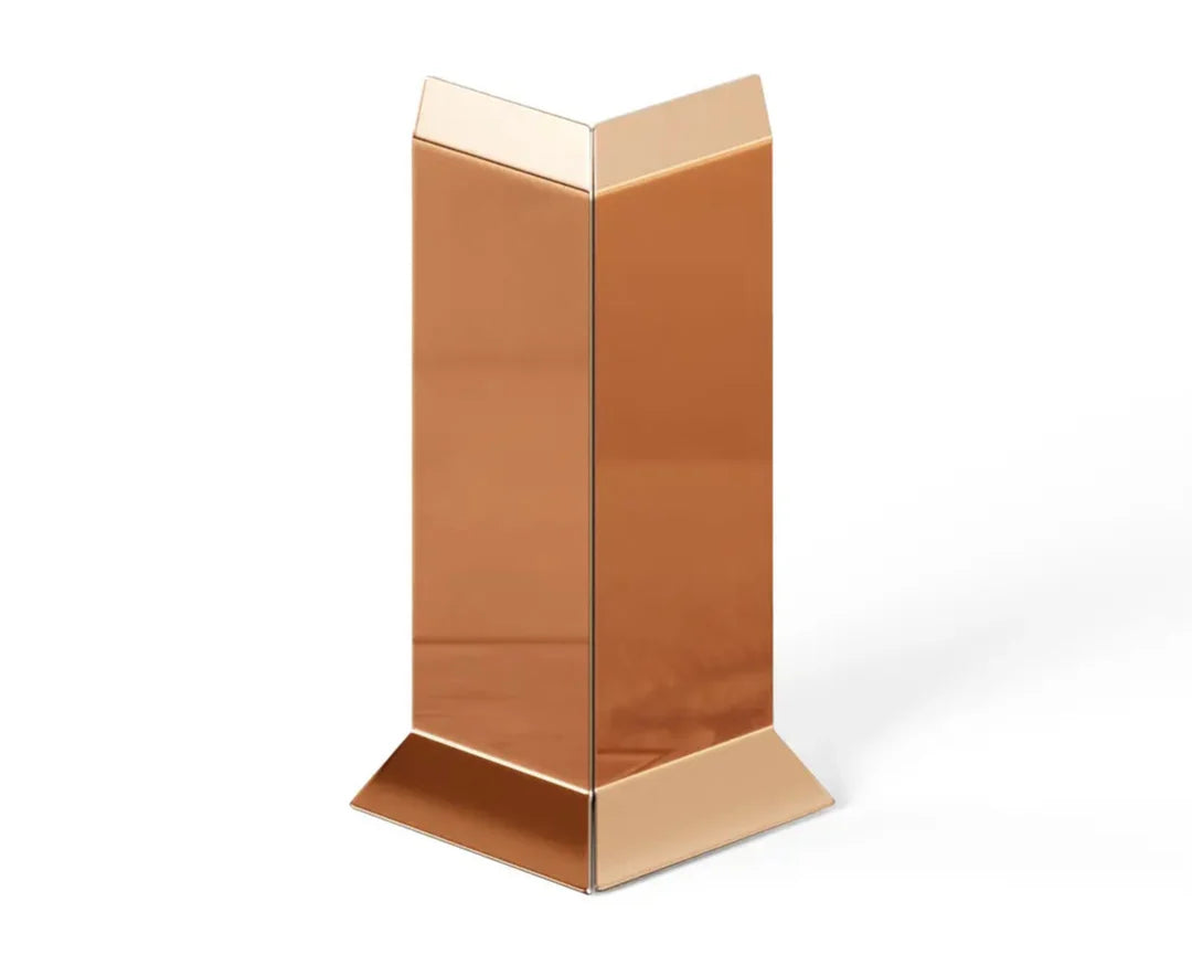 colt exterior cupru lucios plinta inox tratament PVD