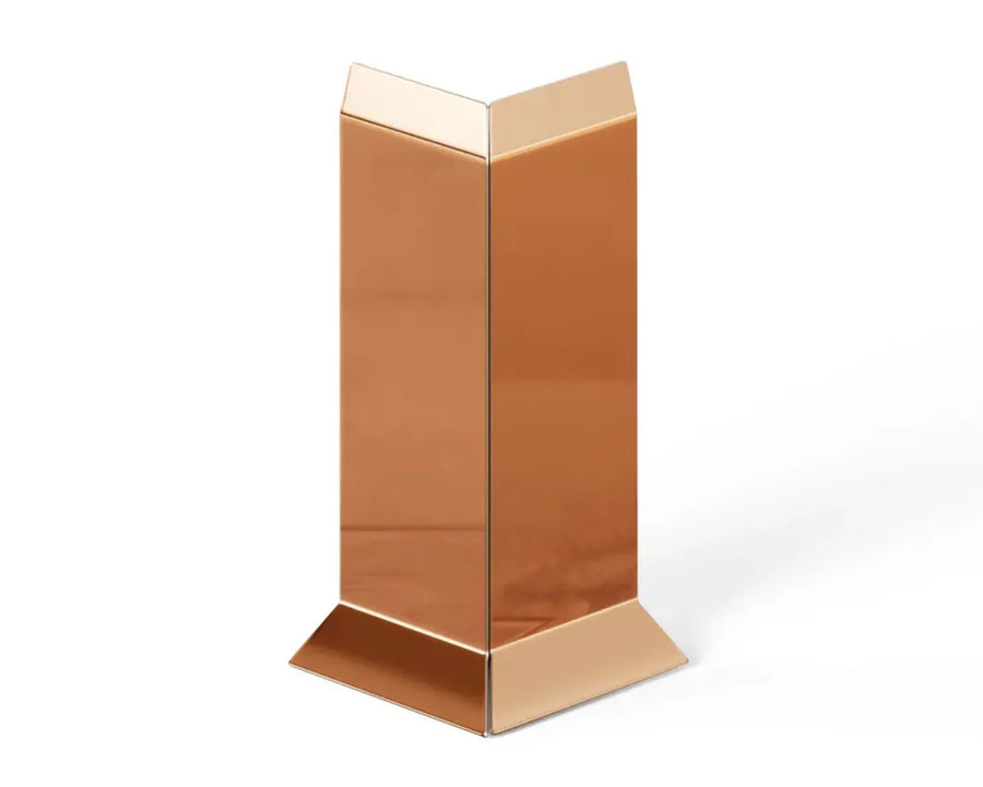 colt exterior cupru lucios plinta inox tratament PVD