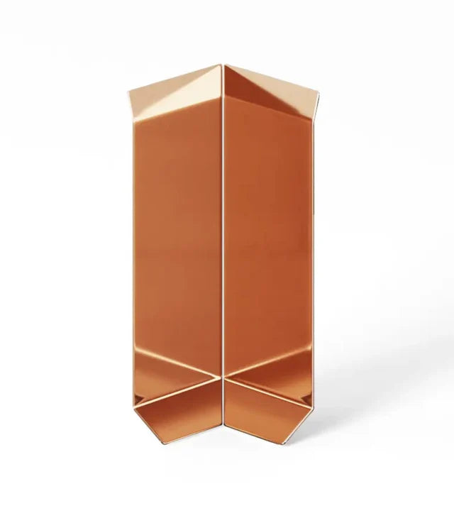 Colt interior cupru lucios plinta inox 